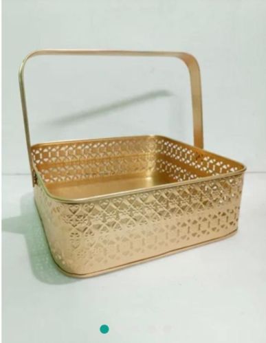 Golden Rectangle Brass Pooja Basket, Feature : Easy To Carry, Superior Finish