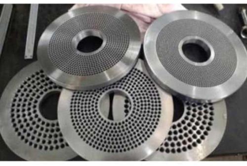 Grey Polished Stainless Steel Flat Die Pellet Mill, For Industrial Use, Feature : Corrosion Resistance