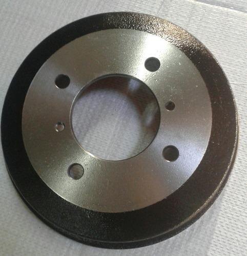Cast Iron Round Wheeler Brake Drum, For Vehicles Use, Feature : Fine Finishing