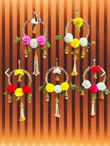 Multi Color Fabric Flower Wall Hangings, For Decoration, Size : Standard