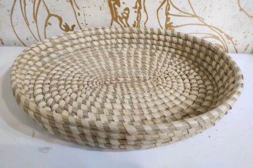 Oval Wooden Tray Basket, Feature : Premium Quality, High Strength, Fine Finish