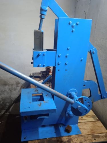 Automatic Cow Dung Log Making Machine, Color : Blue
