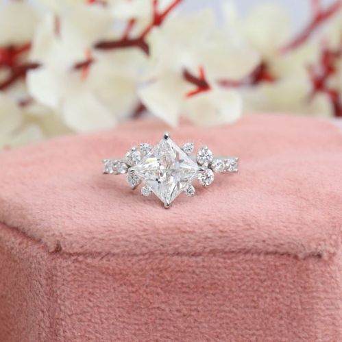 Princess Cut Lab Grown Diamond, For Jewellery Use, Packaging Type : Box