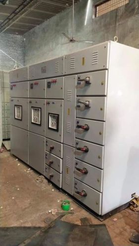 Automatic Aluminum 50hz Main LT Control Panel, For Factories, Industries, Mills, Rated Voltage : 415