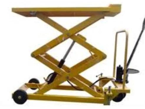 Easy Move Yellow Polished Mild Steel Designer Lift Table, For Industrial