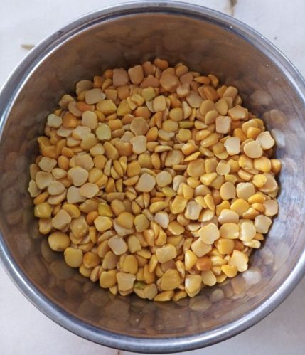 Yellow Granules Organic Toor Dal, For Cooking, Grade Standard : Food Grade