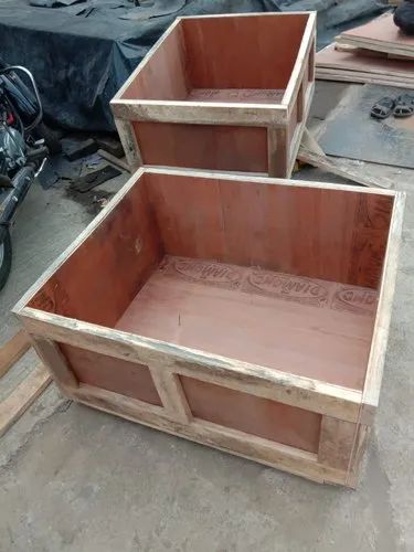 Brown Rectangular Rubber Wood Crate