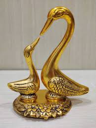 Polished Aluminium Gold Plated Swan Pair, Occasion : Anniversary, Engagement, Gift, Party, Wedding