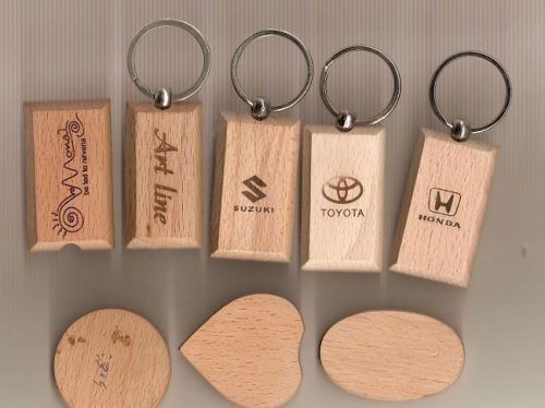 Brown Printed Polished Wooden Handmade Key Chain