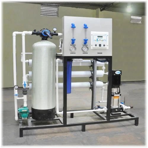 DISHA AQUA 180 KGS. FRP Industrial RO Plant, Size : 2.5X6 Foot