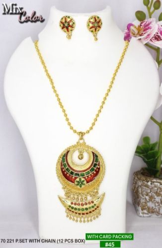 MIJ Polished Brass Pendant Earring Set, Packaging Type : Plastic Box, Plastic Packet