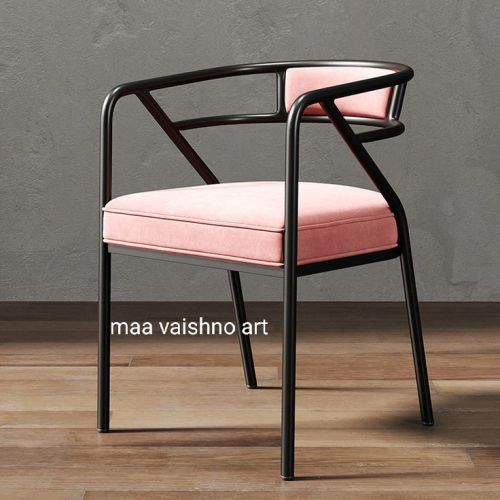 Black Polished Metal Hotal Chair, For Restaurant, Shape : Square