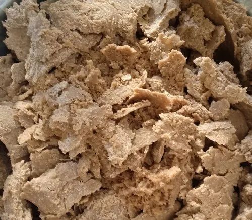 Brown Groundnut De Oiled Cake, For Animal Feed, Cattle Feed, Packaging Size : 25 Kg