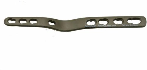 Wrist Fusion Bend LCP, Size : 3 To 12 Hole