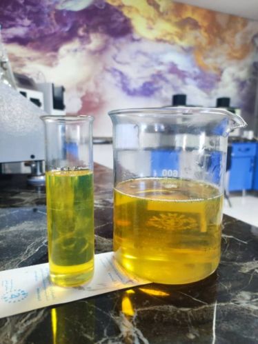 Sn500 Recycled Base Oil, Packaging Type : Dark Yellow, Form : Liquid