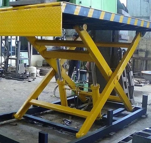 Yellow Scissor Lift Table, For Industrial