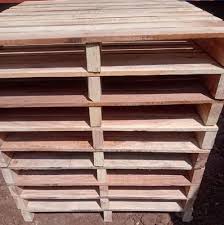 Brown Rectangular Two Way Wooden Pallet, For Packaging Use, Style : Single Faced