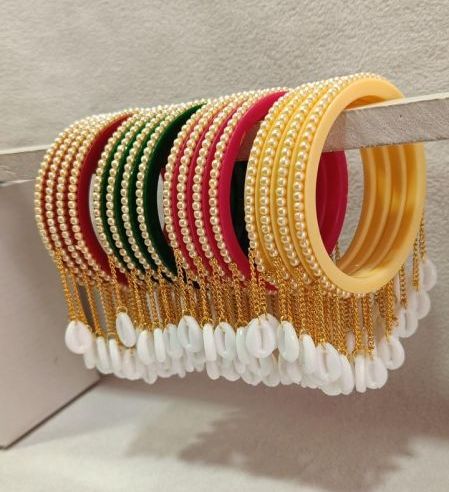 Kodi Latkan Plastic Bangles, Size : Standard