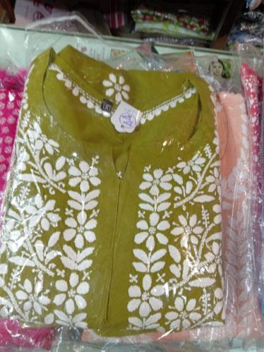 Embroidered Ladies Stylish Chikankari Kurti, Occasion : Casual Wear, Party Wear