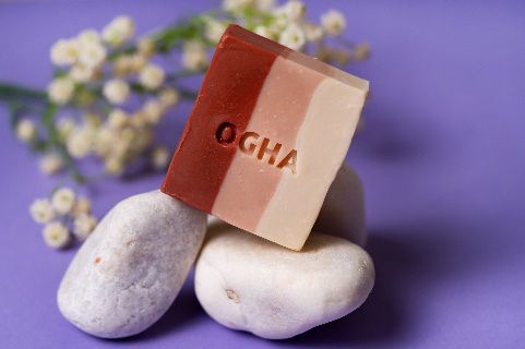 Ogha Pink French Clay Lavender And Rose Soap, Feature : Pure Quality, Nice Fragrance, Effectiveness