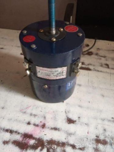 Metal Blade Exhaust Fans, For Industrial Use, Voltage : 220V