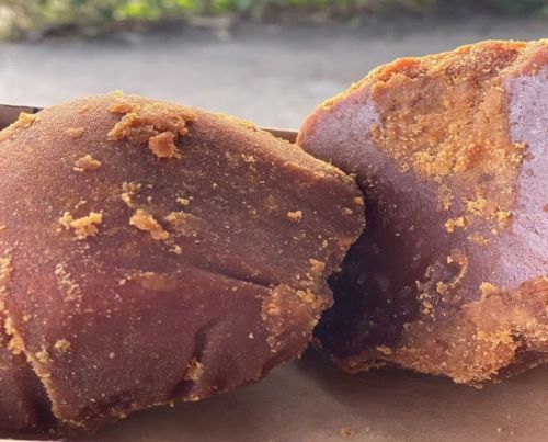 Unrefined Sugarcane Jaggery Lumps, Shelf Life : 6 Months