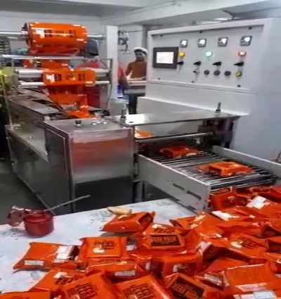 3000 Pcs//HR Biscuit Packaging Machine, Packaging Type : Center Seal