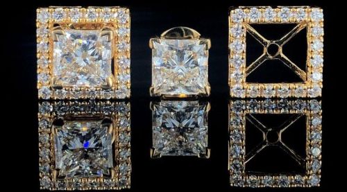 Diamond Jewellery, Packaging Type : Velvet Box