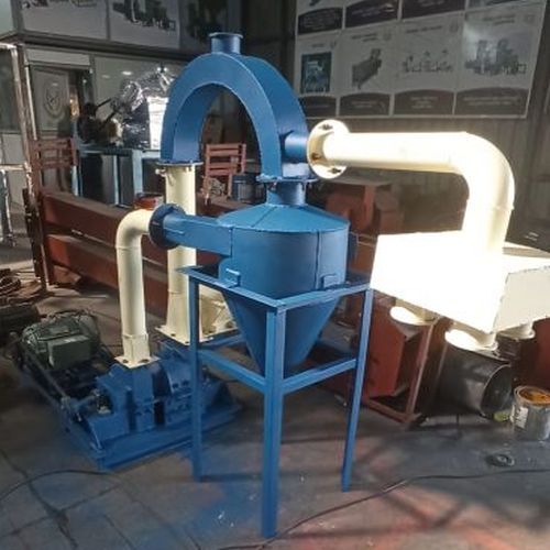 Mild Steel 50 Hz 200-300kg Electric Powder Coated Hammer Mill Pulverizer, Machine Capacity : 50-100kg/h