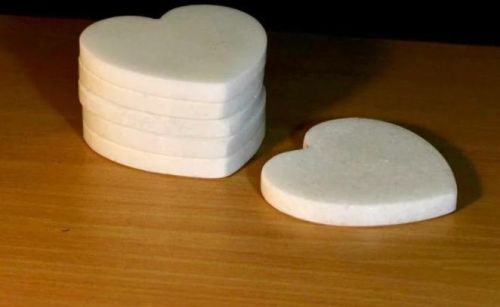 Cute Heart Coasters For Drinks, Feature : Waterproof, Unbreakable Nature, Sturdy, Rustproof, Long Life