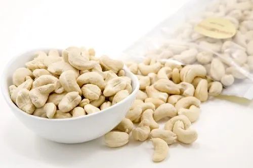 Natural W320 Cashew Nuts, Packaging Type : Llp Bag