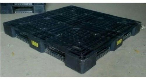 Black Export Cargo Four Way Entry Pallet, Shape : Rectangle