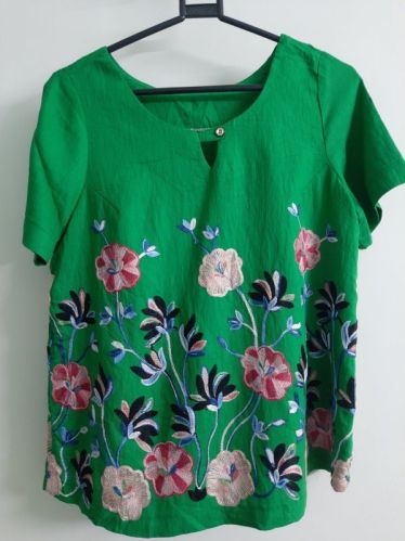 Ladies Cotton Used Fancy Top