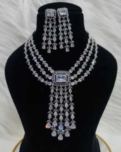 Silver Artificial Stone Necklace Set, Packaging Type : Box