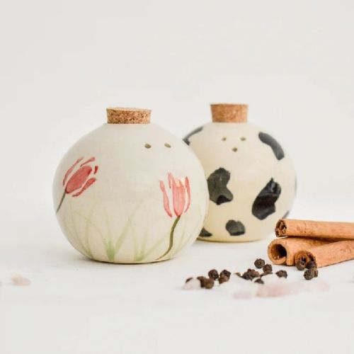 Printed Salt Shakers for Fast Food