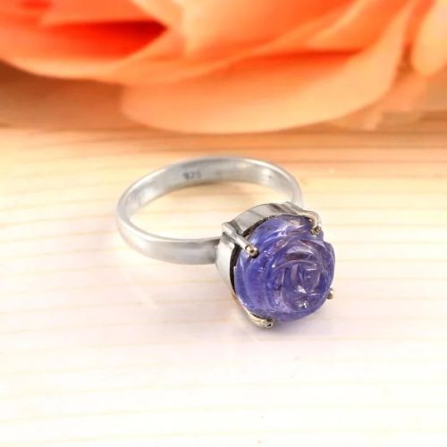 Polished Tanzanite Gemstone Silver Ring, Gender : Female