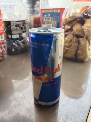 Red Bull Energy Drink, Packaging Size : Carton