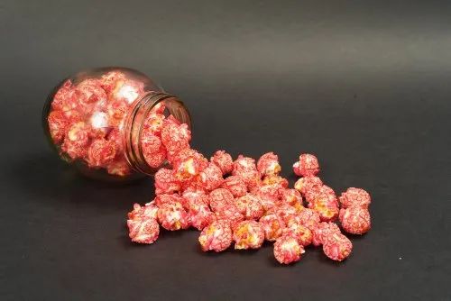 Strawberry Flavoured Popcorn, For Snacks