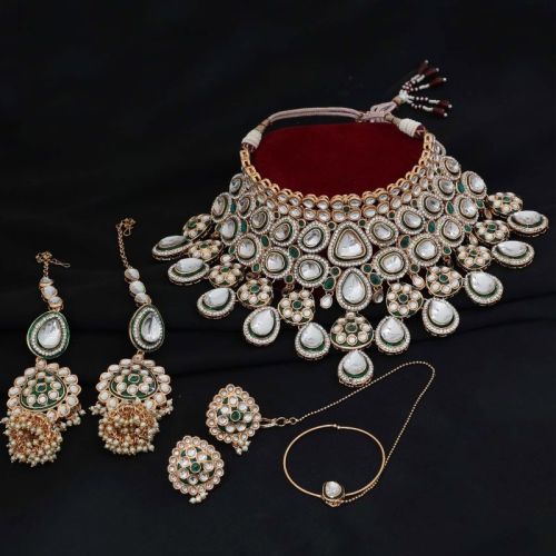 Dazzling Divinity Kundan Semi Bridal Rose Gold Plated Jewellery Set