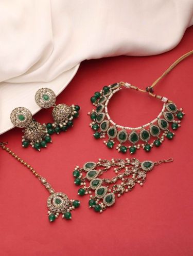 Tilak Pearl Splendor Mehandi Plated Choker Necklace Set