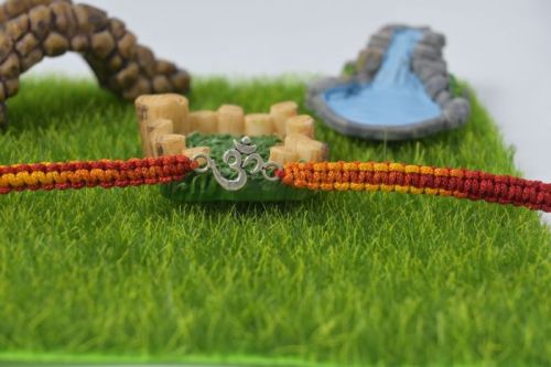 Cotton Divine Om Silver Rakhi, Technics : Machine Made