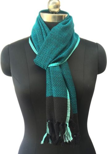 Woolen Scarf, Gender : Female