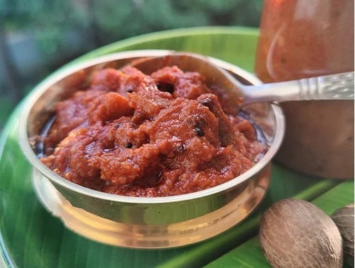 Nutmeg Pickle, Packaging Type : Glass Jar