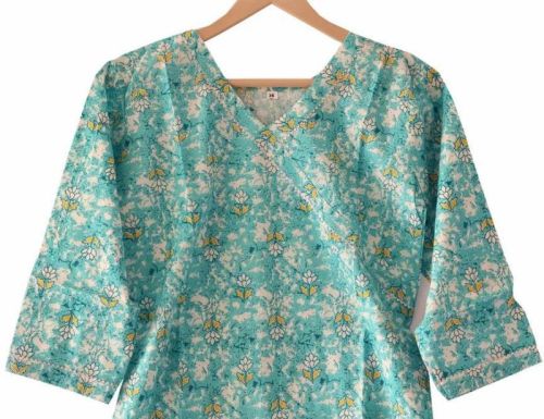 V Neck Ladies Cotton Printed Top, Color : Green