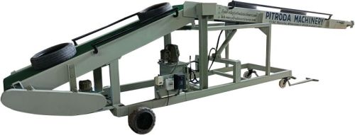 Motor Mild Steel Semi Automatic PVC Tyre Loading Conveyor For Moving Goods