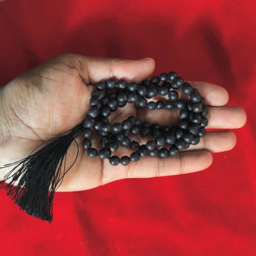 Polished Black Vaijanti Mala For Religious