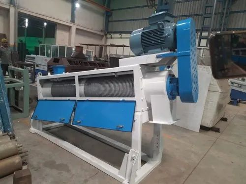 GPE Power Coated Mild Steel Inclined Washer Whizzer Machine For Commercial Use