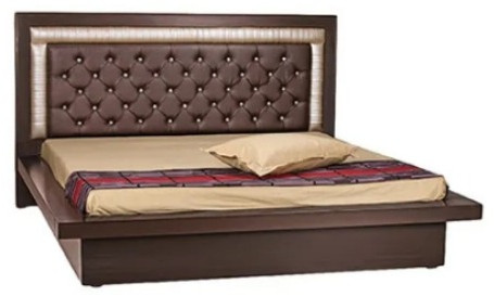 Polished Fancy Wooden Double Bed For Home, Hotel