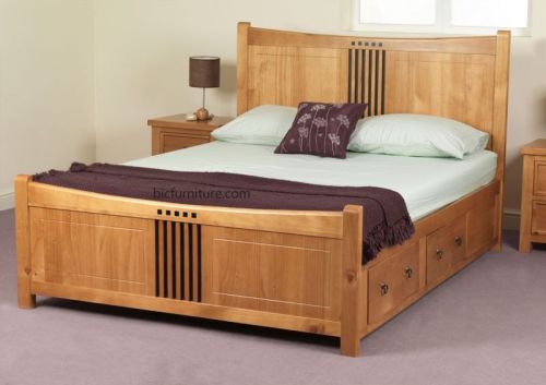 Polished Wooden Teak Wood Double Bed For Home Use, Hotel Use