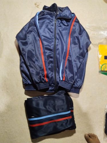 Stander Super Poly Lower, Packaging Type : Plastic Package